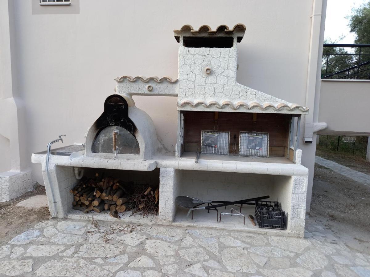 Olivo Nydri Apartment Luaran gambar